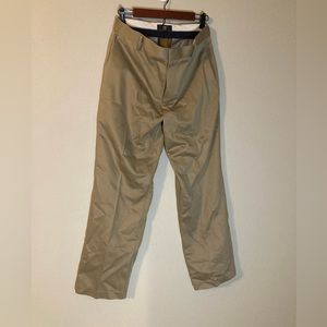 Dockers Essential Khaki men’s 31 x 30